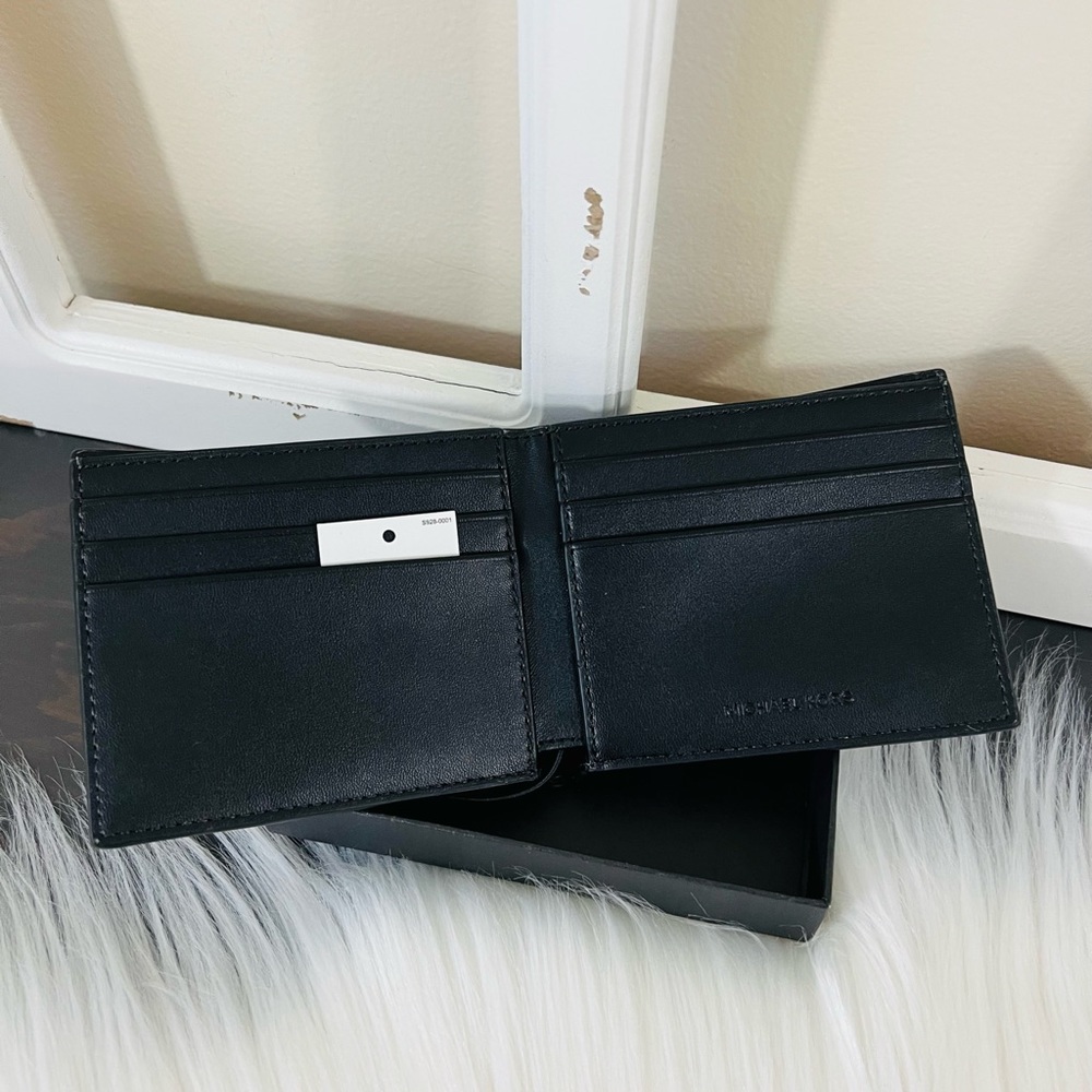 Michael Kors Jet Set Men’s Slim Billfold Wallet - Picture 6 of 14